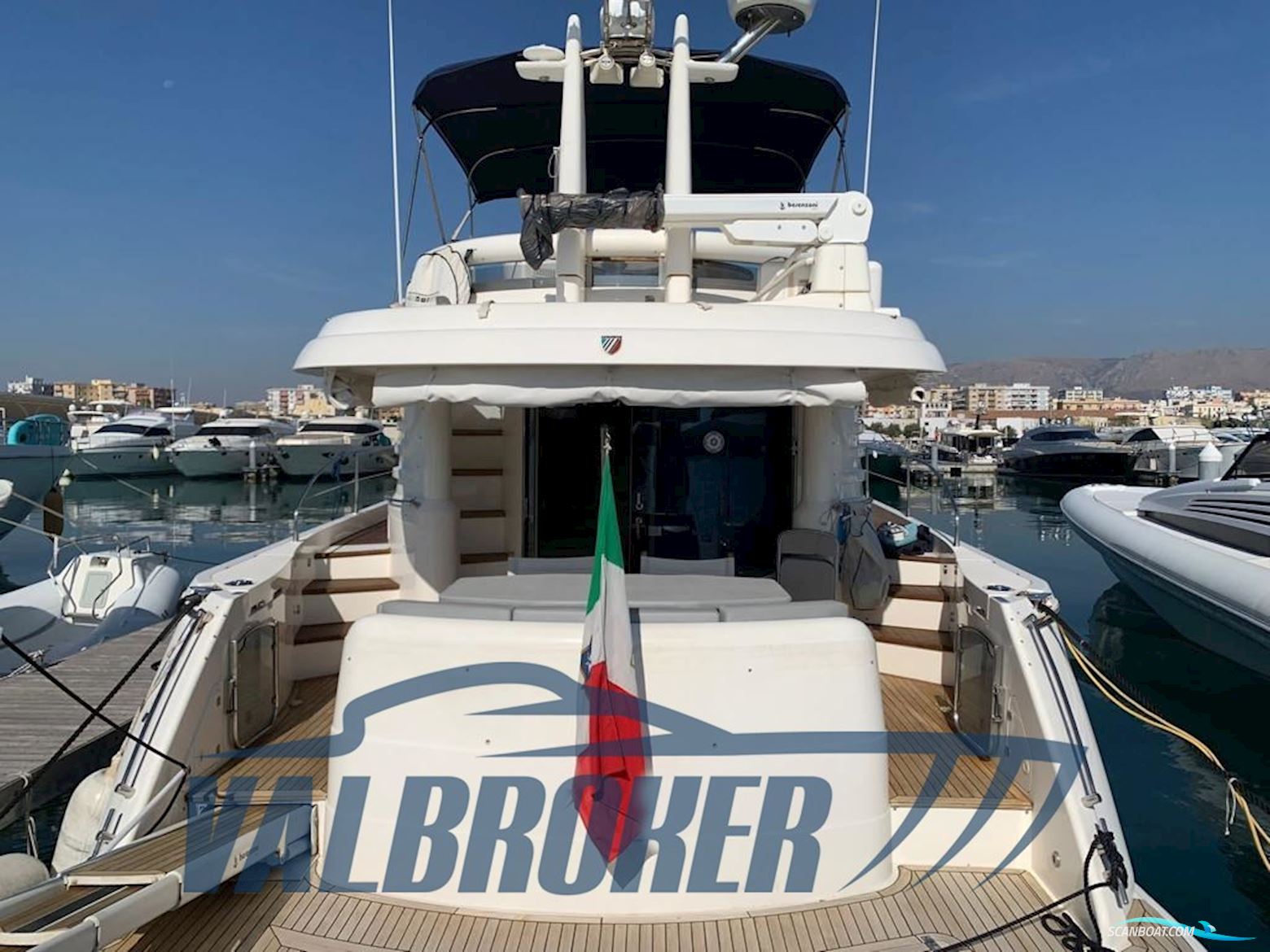 Fairline Squadron 62