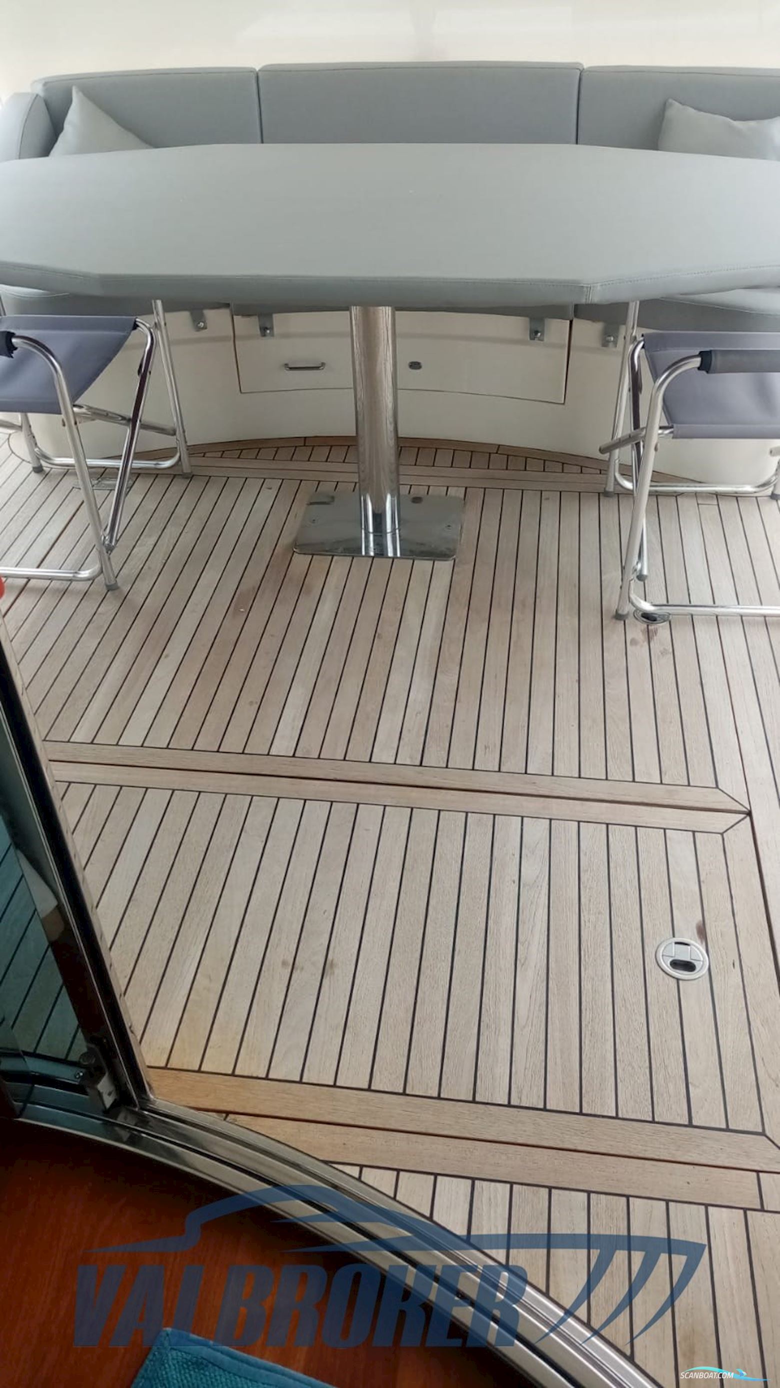 Fairline Squadron 62