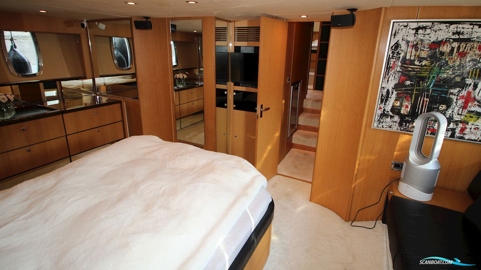 Fairline Squadron 70