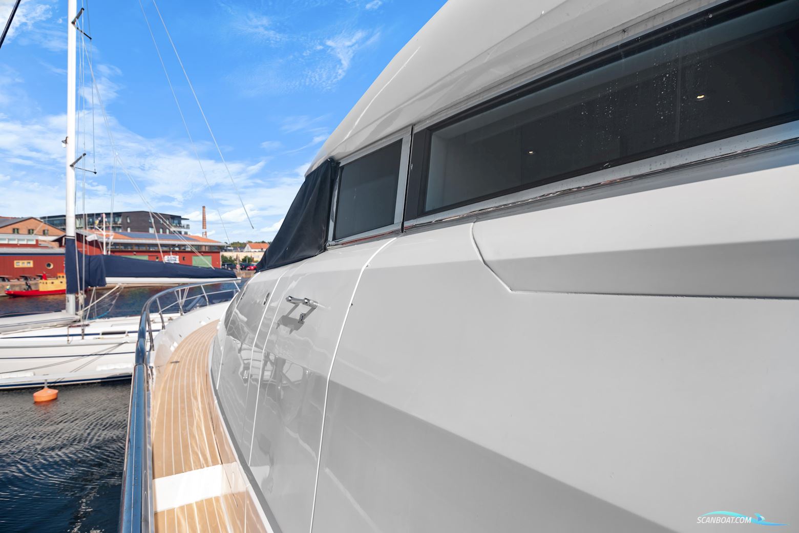 Fairline Squadron 74