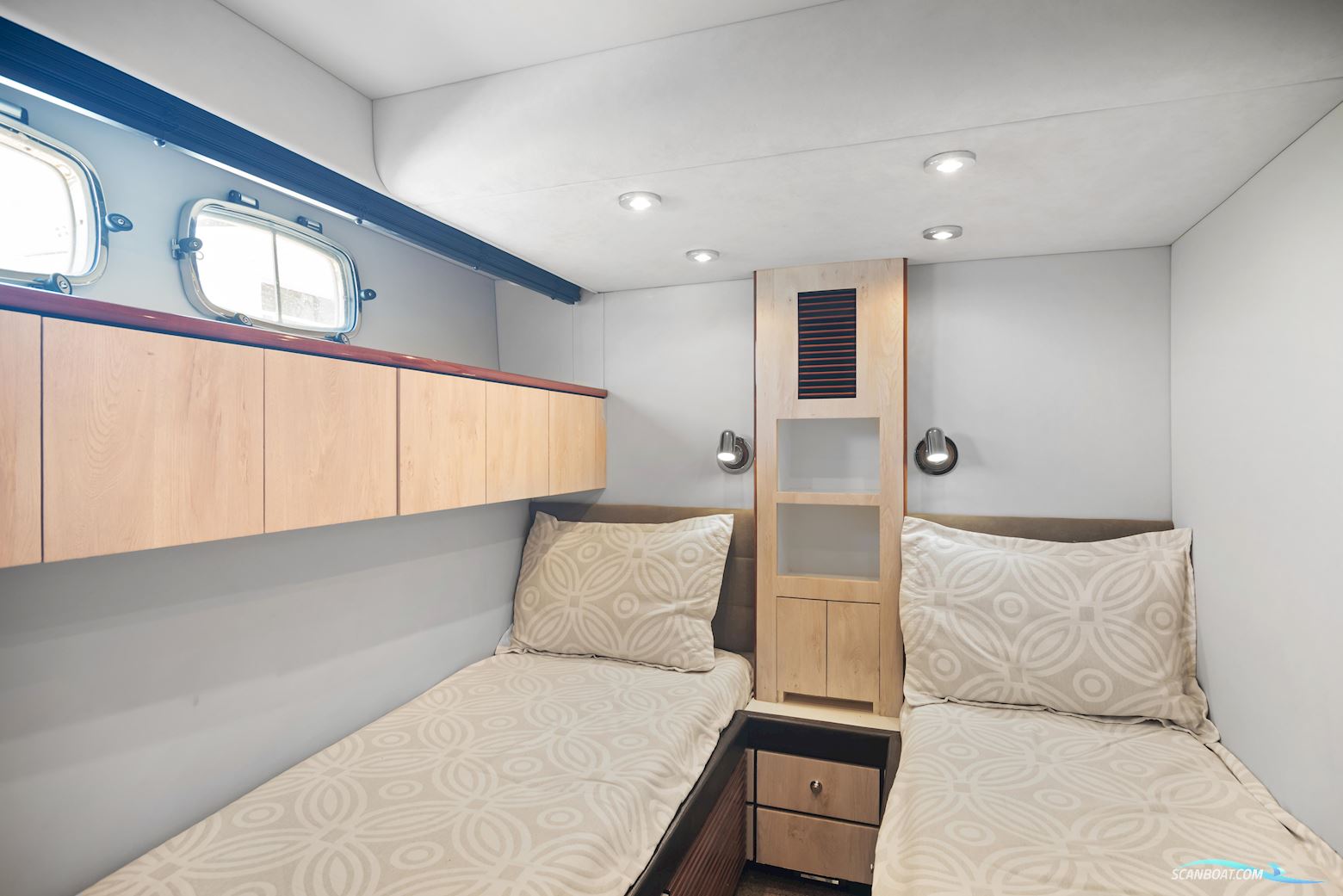 Fairline Squadron 74