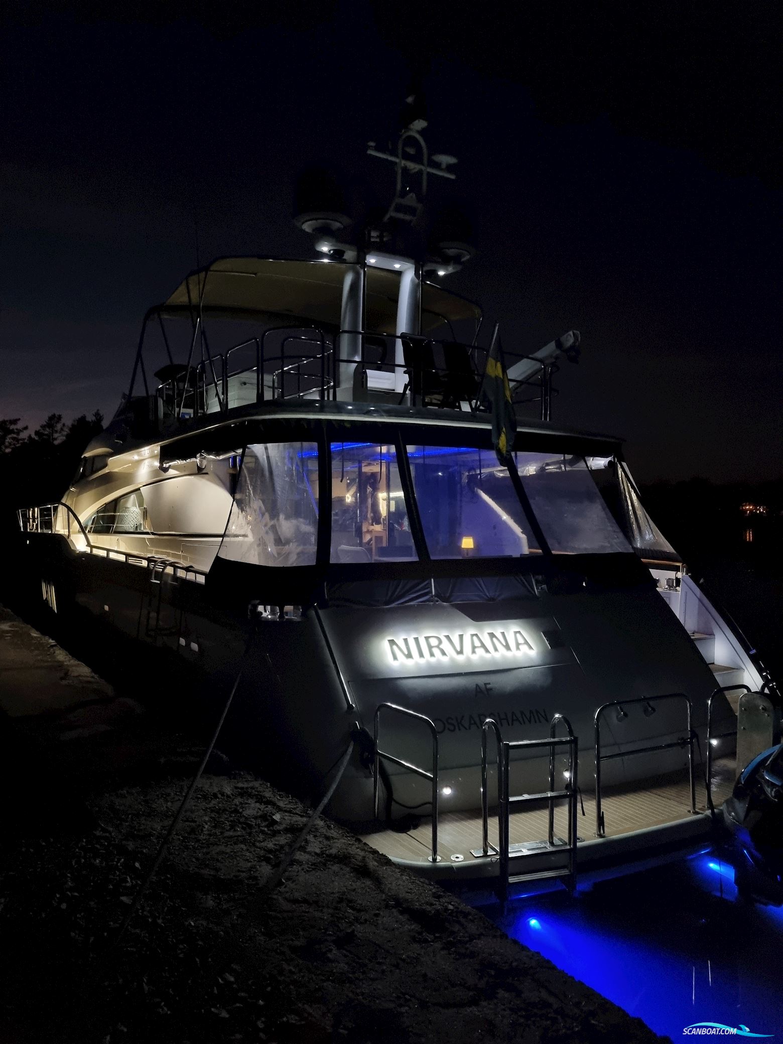 Fairline Squadron 74