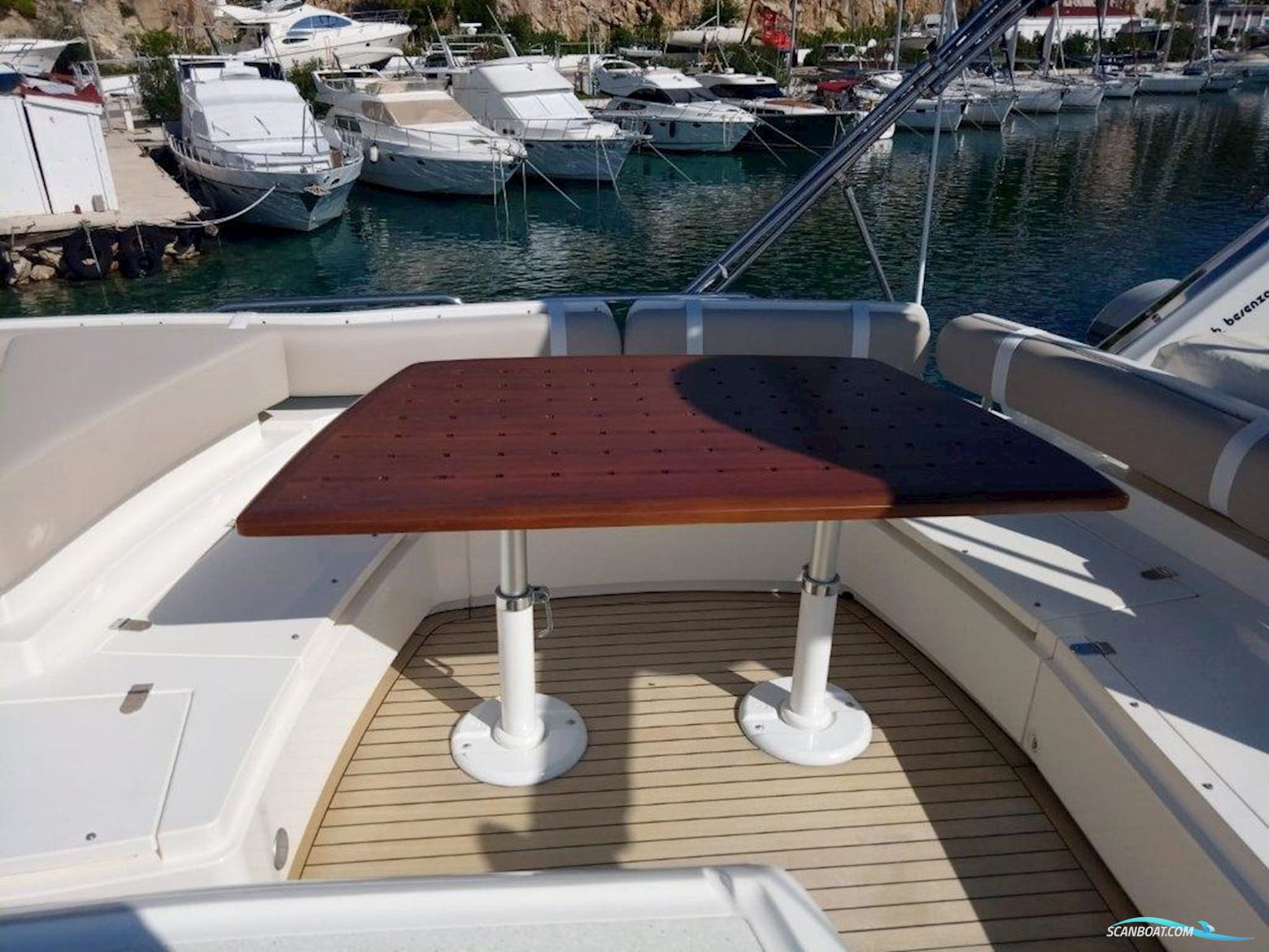 Fairline Squadron 74