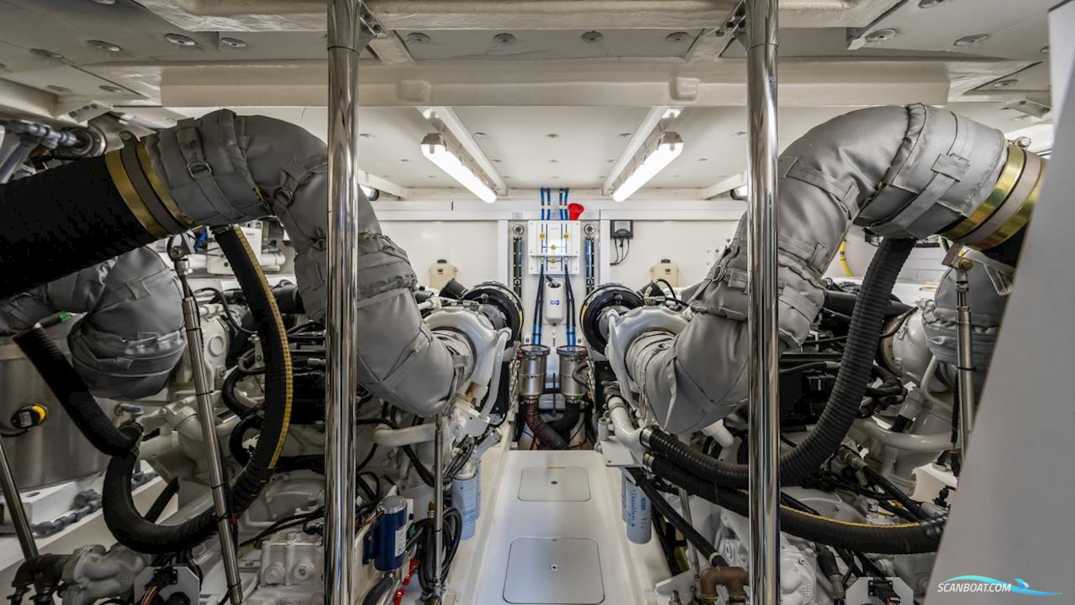 Fairline Squadron 78