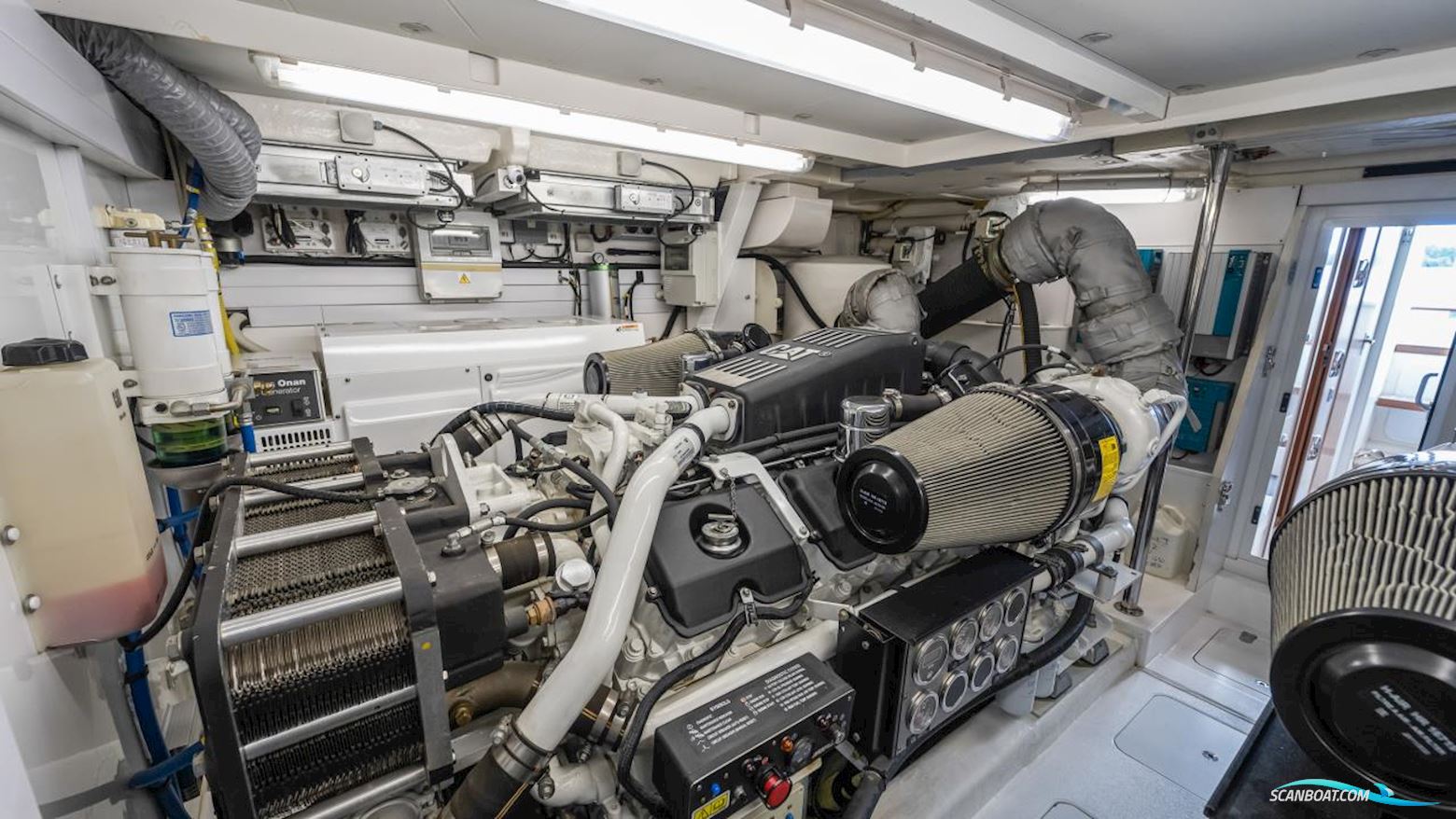 Fairline Squadron 78