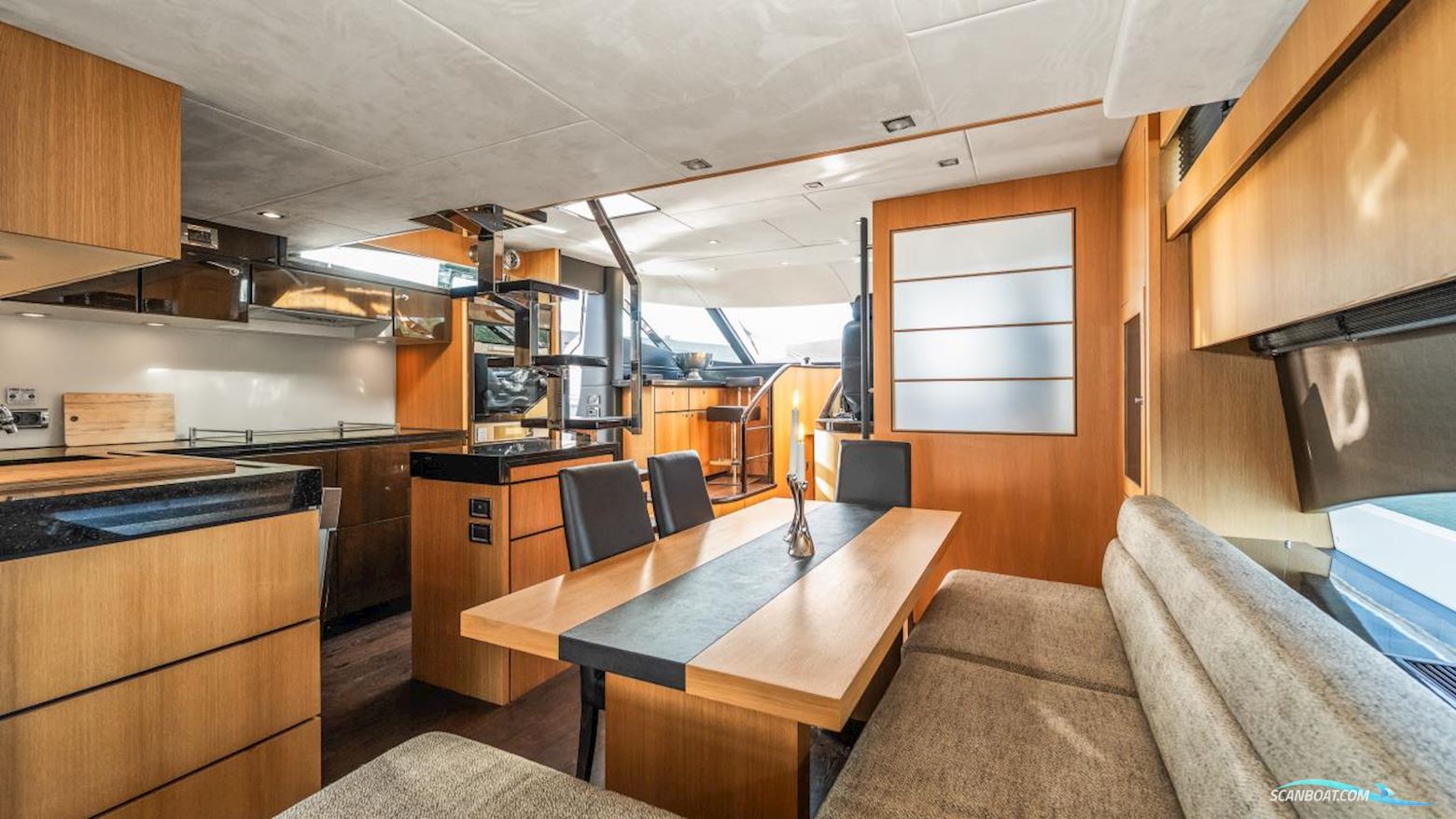 Fairline Squadron 78