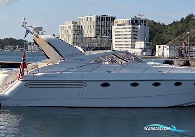 Fairline Targa 43 Motorboten 1999, met Tamd74 P-A motor, Norway