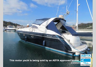 Fairline Targa 43 Motorboten 2002, met Volvo Penta TAMD 74P motor, United Kingdom