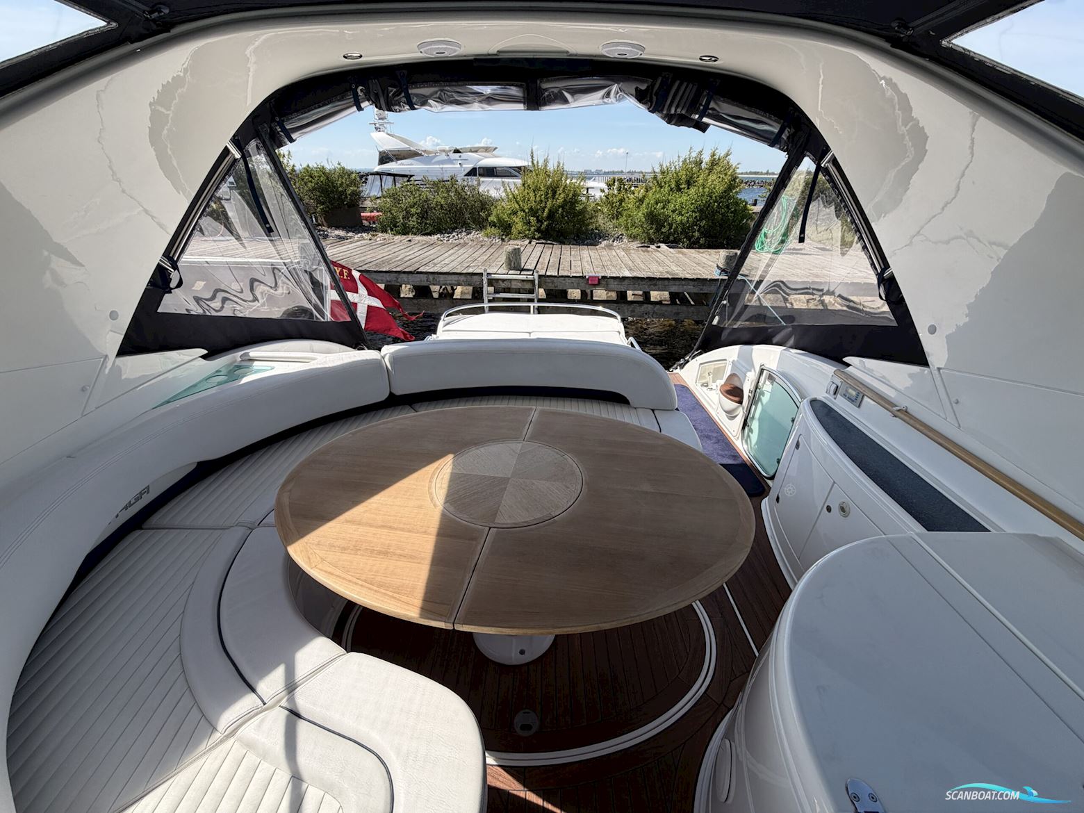 Fairline Targa 43