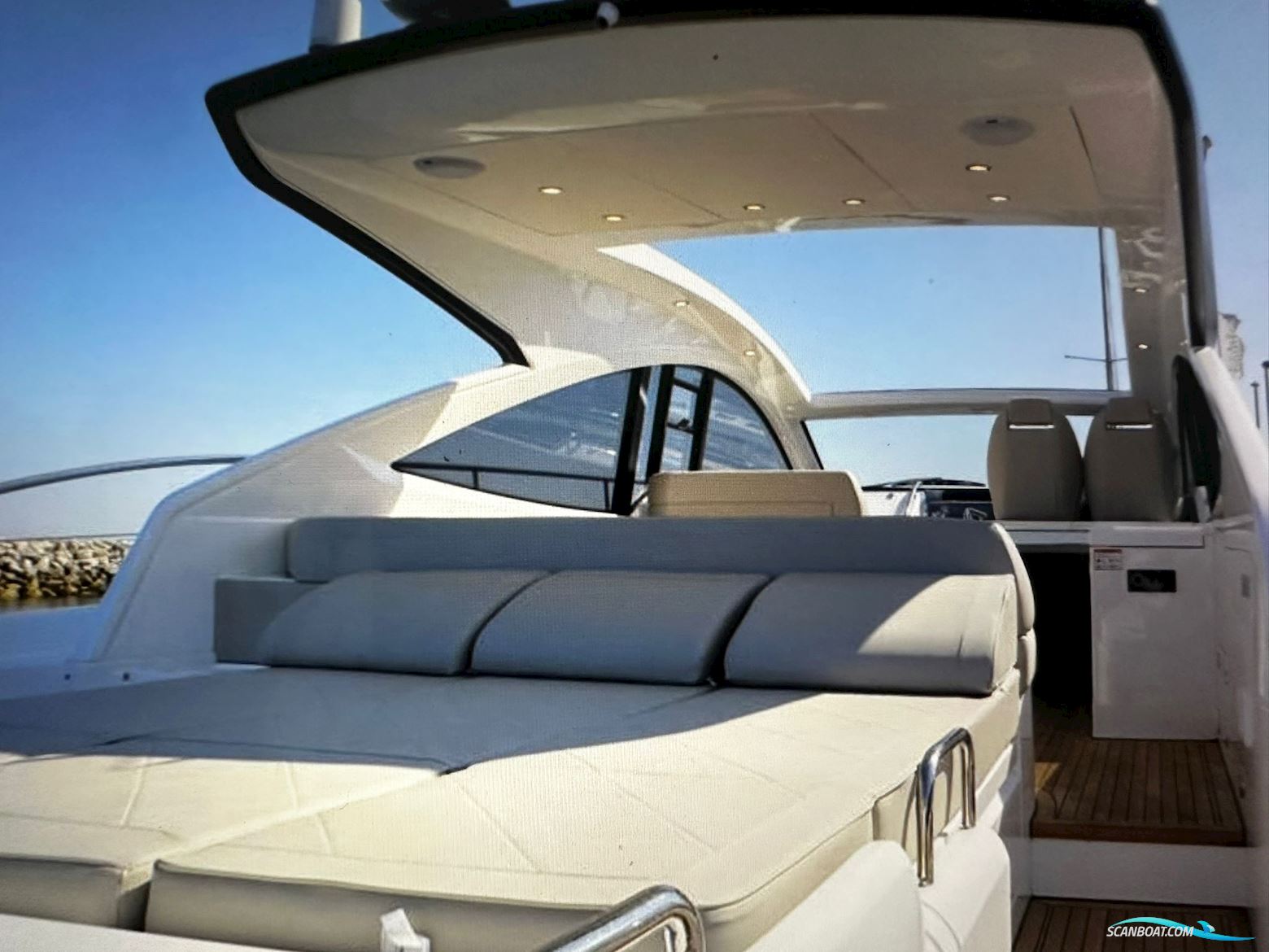 Fairline Targa 48
