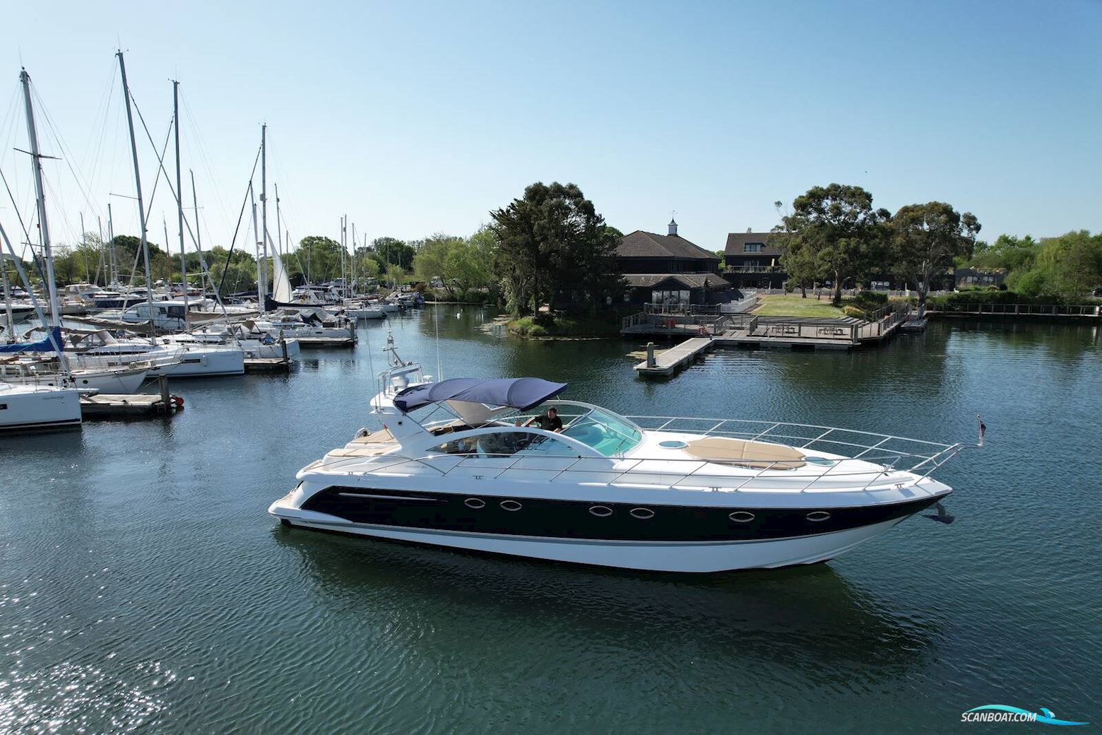 Fairline Targa 52 Motorboten 2003, met Volvo Penta D12 715 motor, United Kingdom