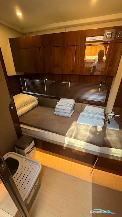 Fairline Targa 65 GT - 2020 Motorboten 2020, met Caterpillar C18 motor, Kroatië
