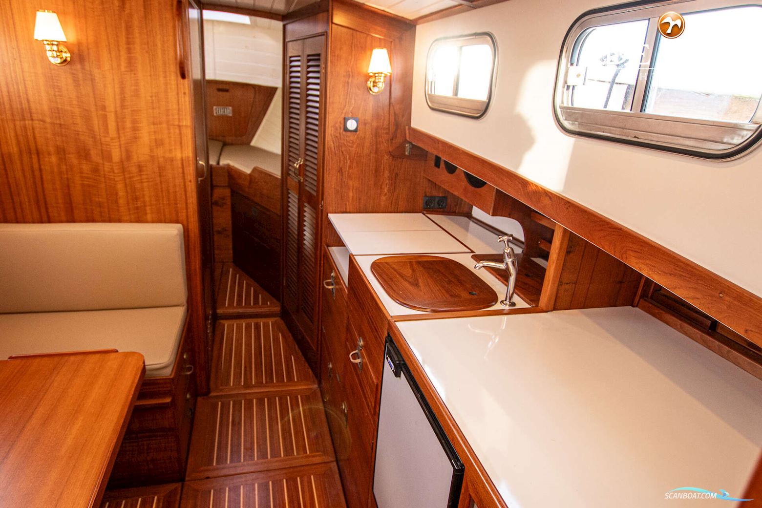 Fairways Marine Fisher 30 Pilothouse