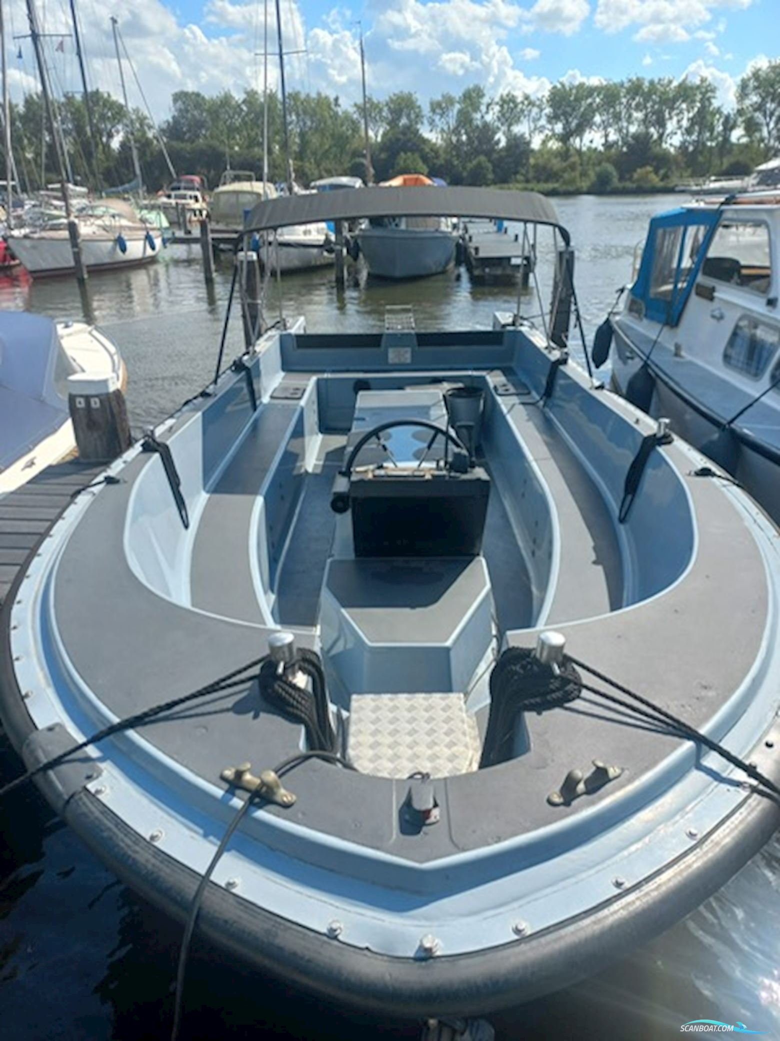 Fassmer 850 Tender