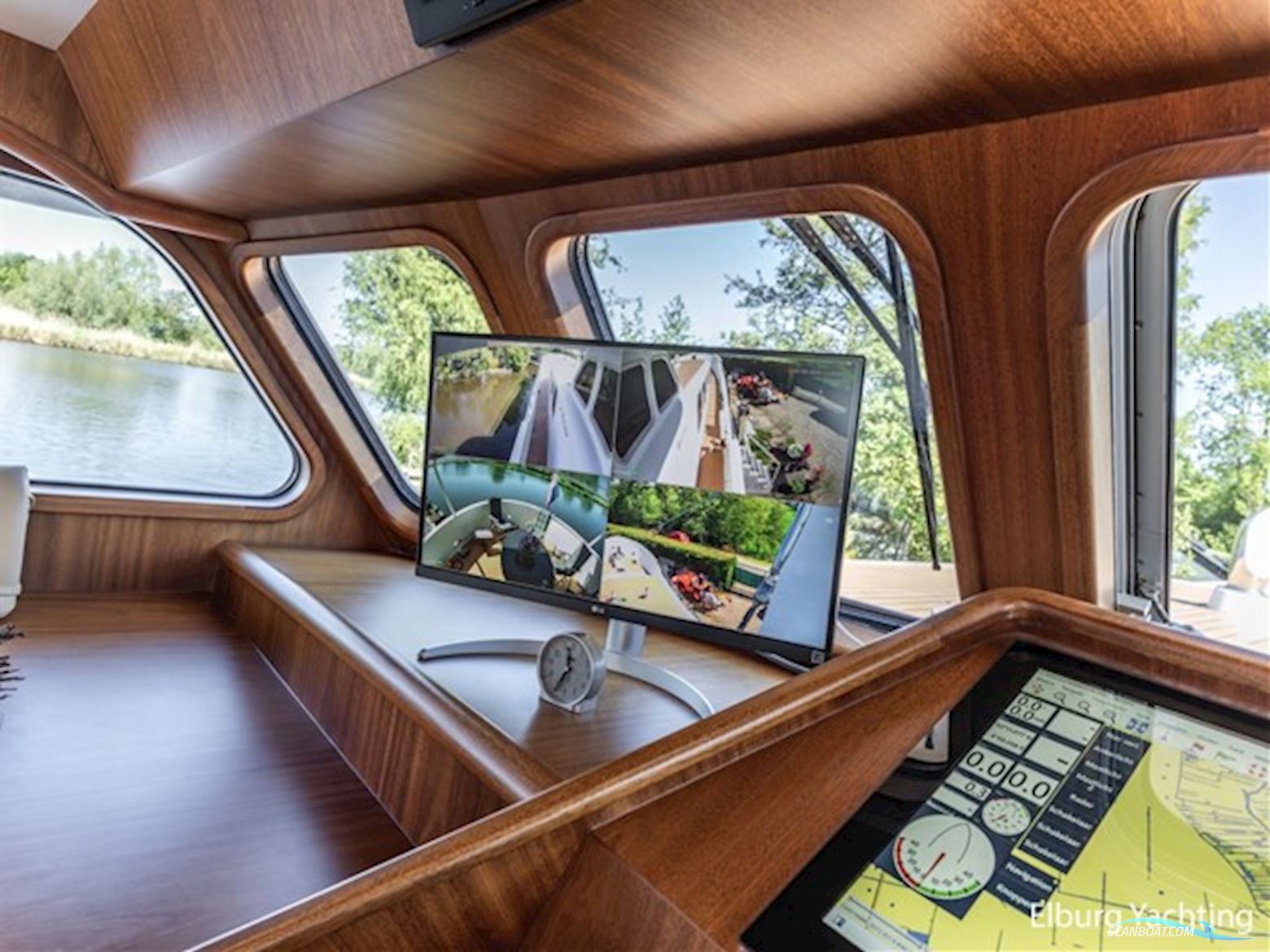 Feadship Classic 80ft - MY Spirit of Freedom