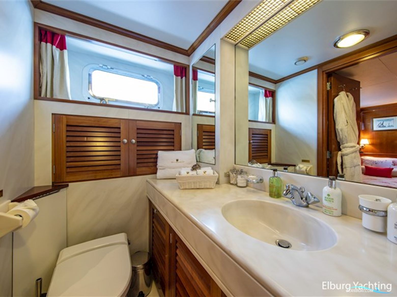 Feadship Classic MY - Monaco