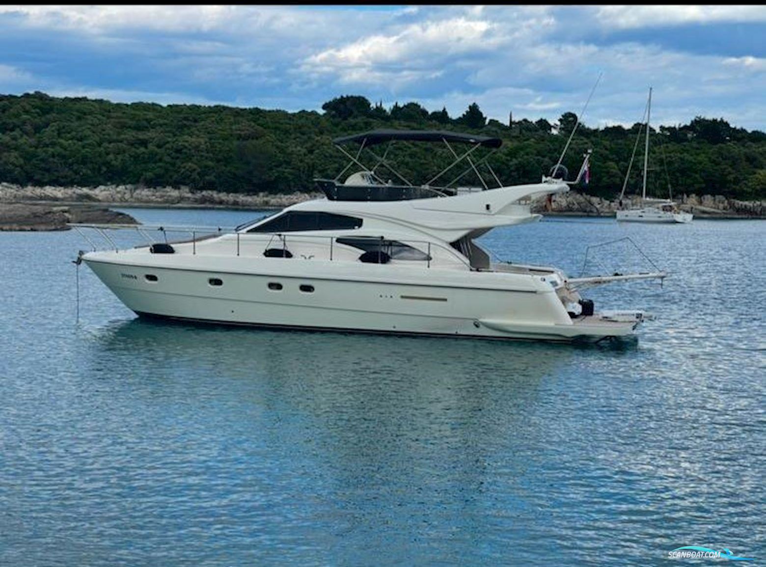 Ferretti 430 FLY