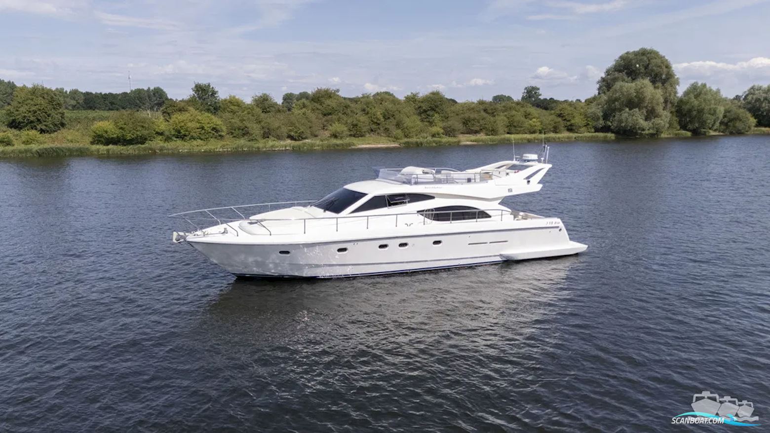 Ferretti 53 Fly