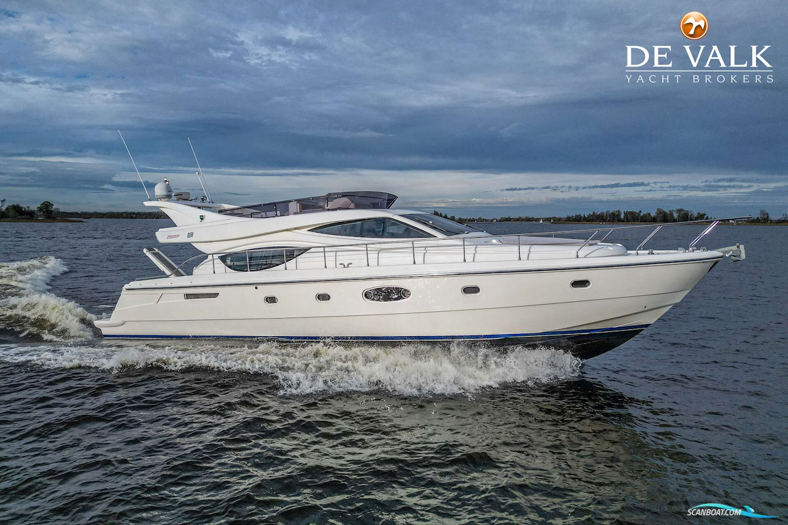 Ferretti 550 Motorboten 2005, met Man motor, The Netherlands