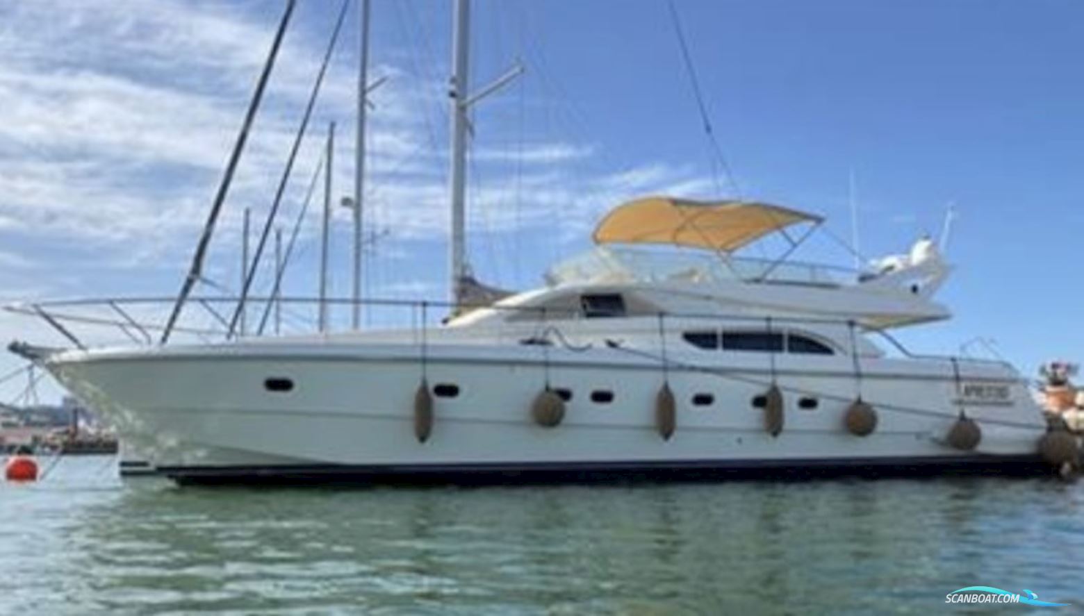 Ferretti 57 Fly Motorboten 1999, met Caterpillar 3208 motor, Italië