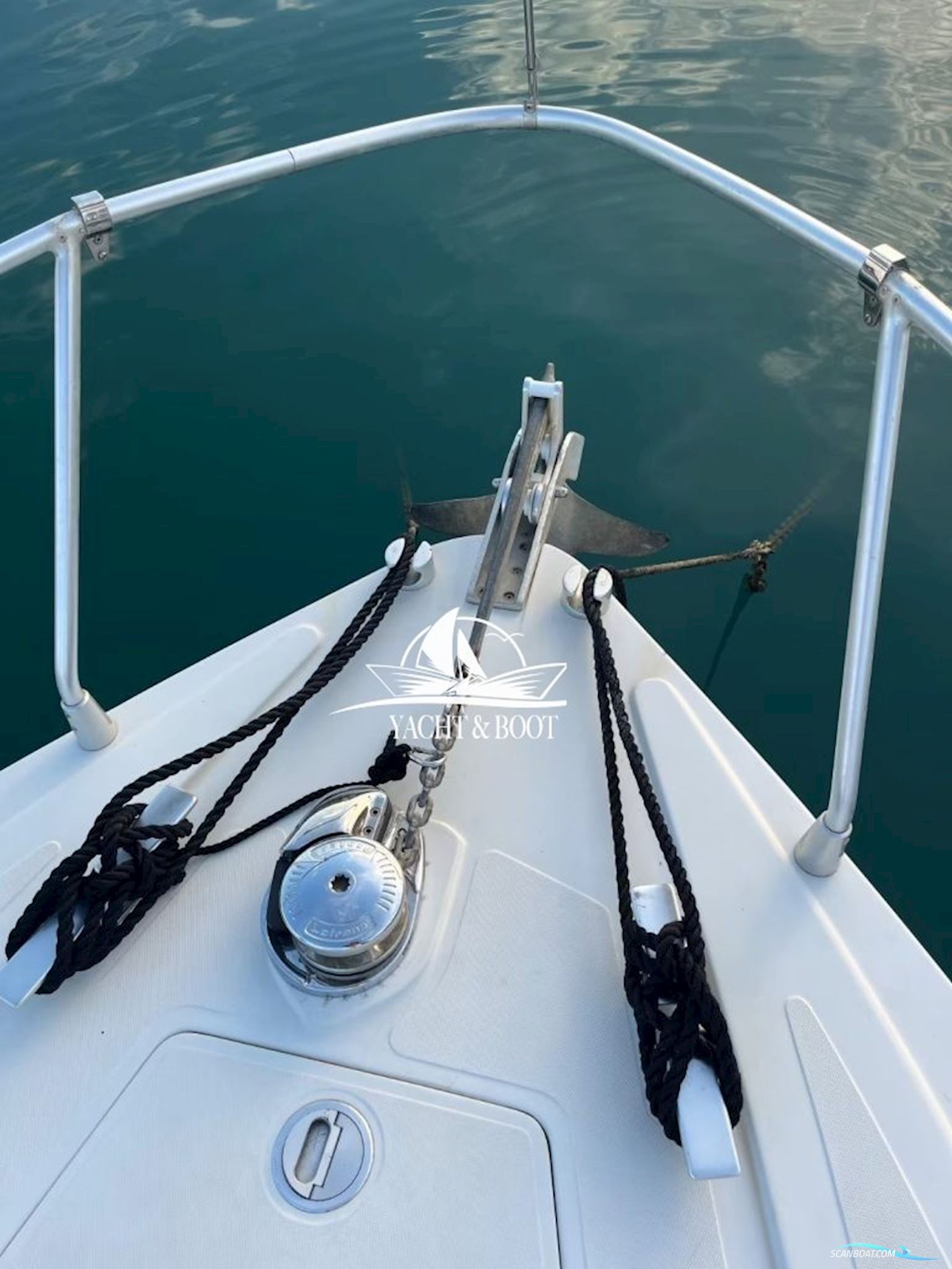 Ferretti Group Pershing 40