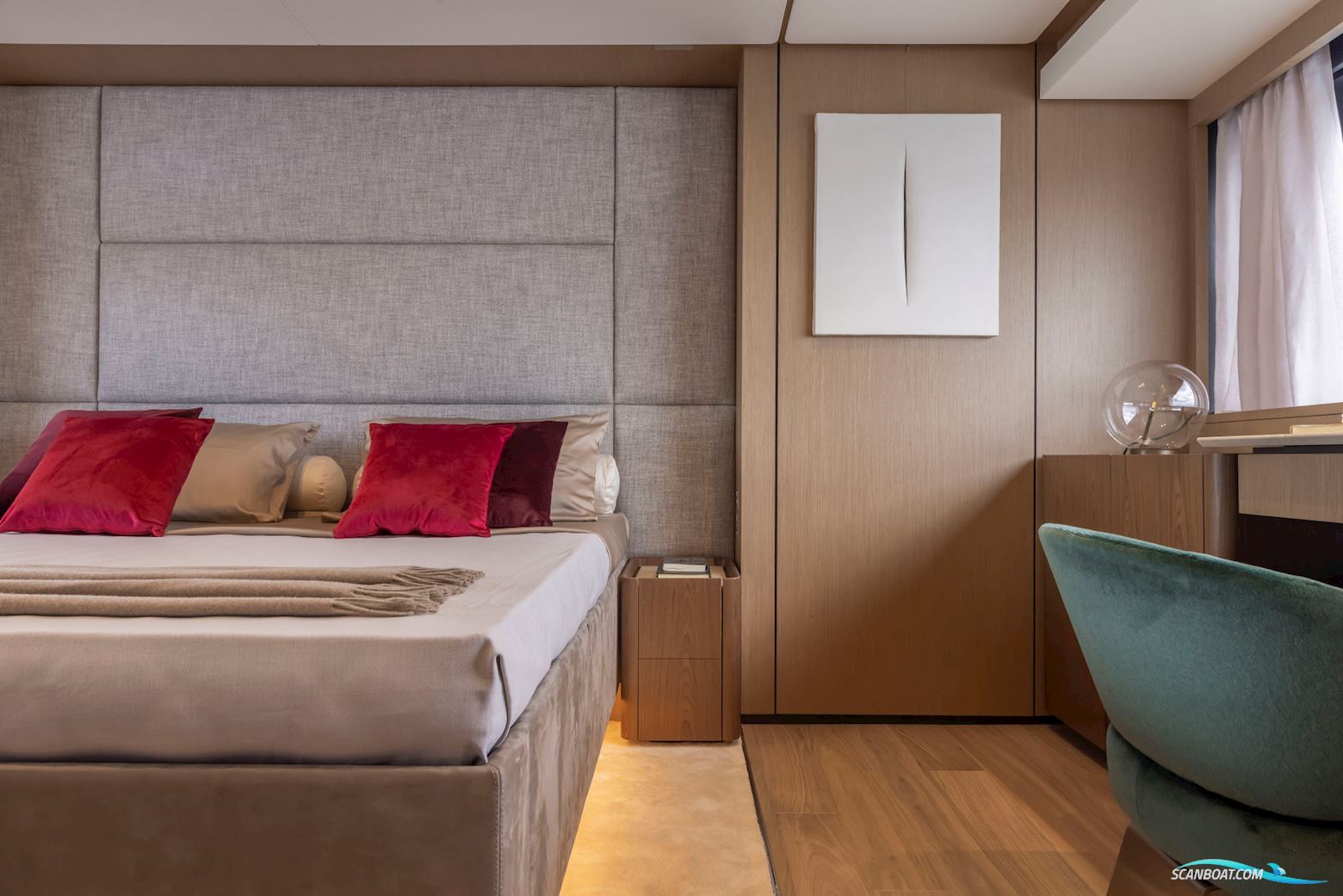 Ferretti Yachts 1000