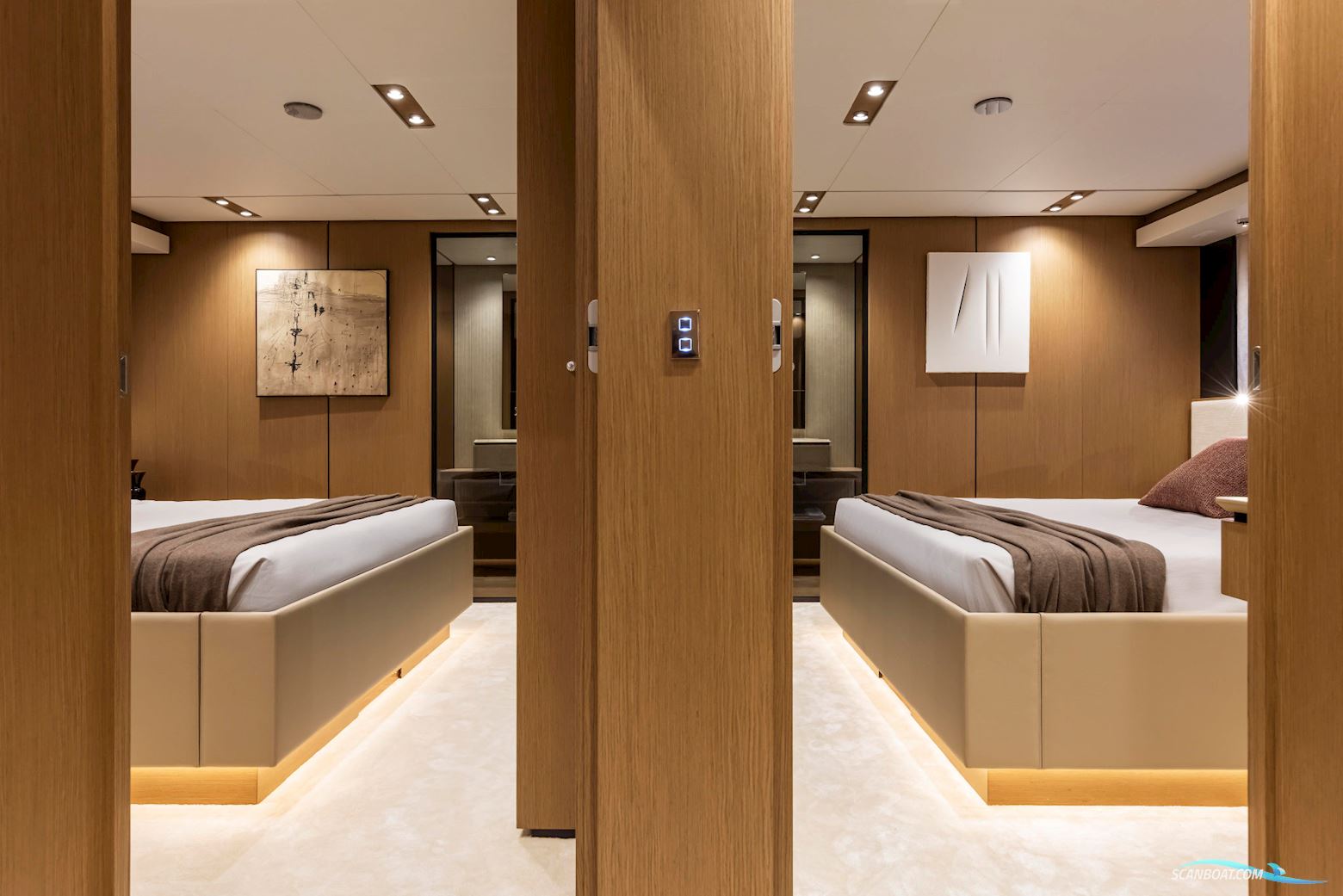 Ferretti Yachts 1000