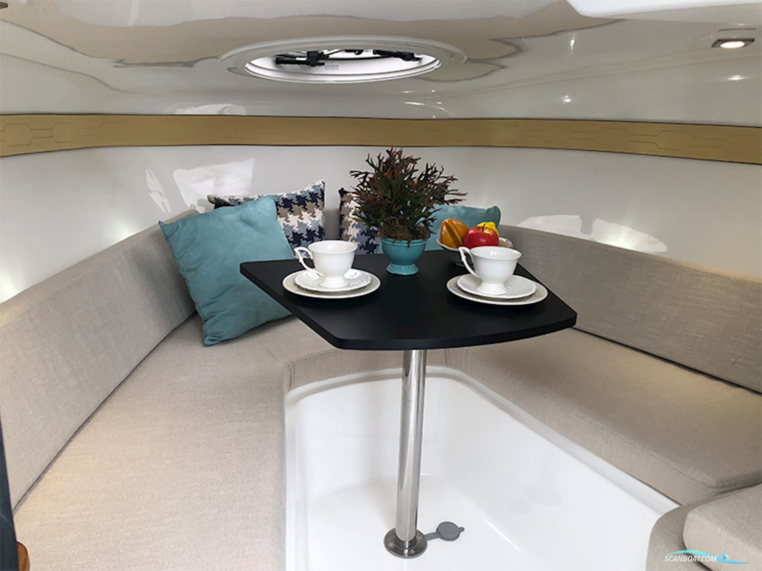 FIBRAFORT Style 242 GTC Mooie Cabine geschikt voor Outboard !!