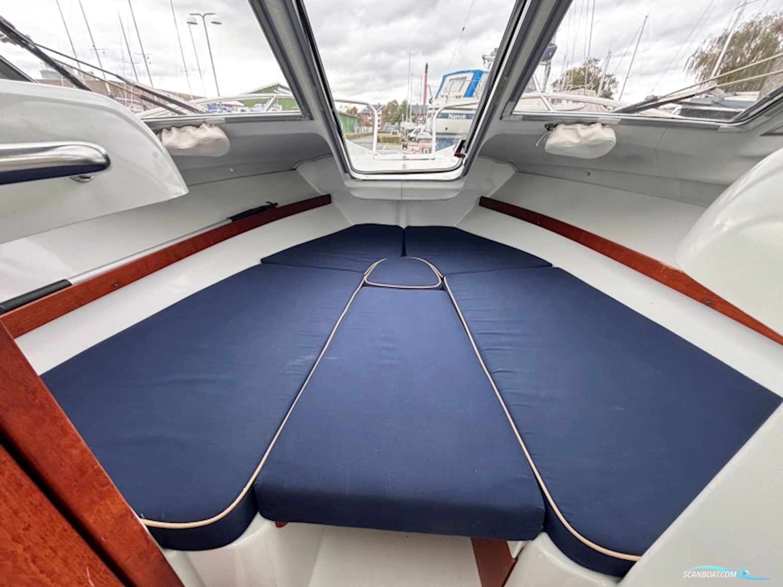 Finnmaster 6100 Royal OC