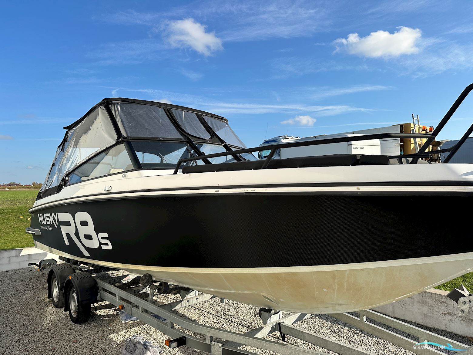 FINNMASTER Husky R8 S