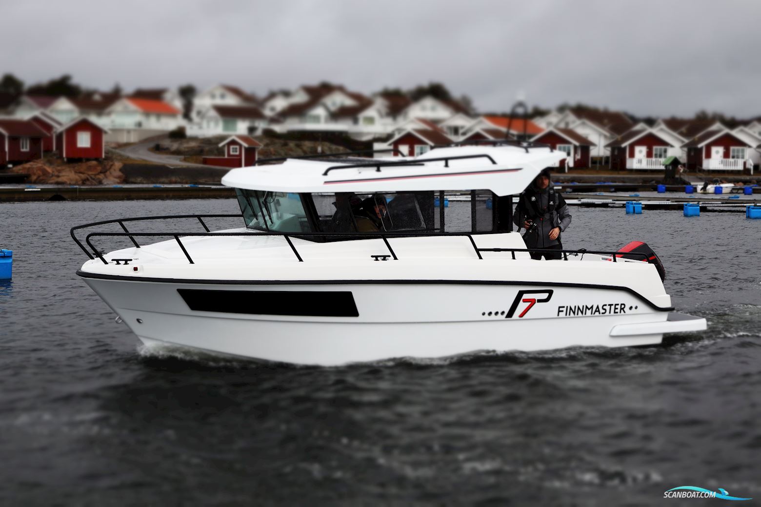 Finnmaster P7 Motorboten 2026, met Mercury 150 Racing motor, Denemarken