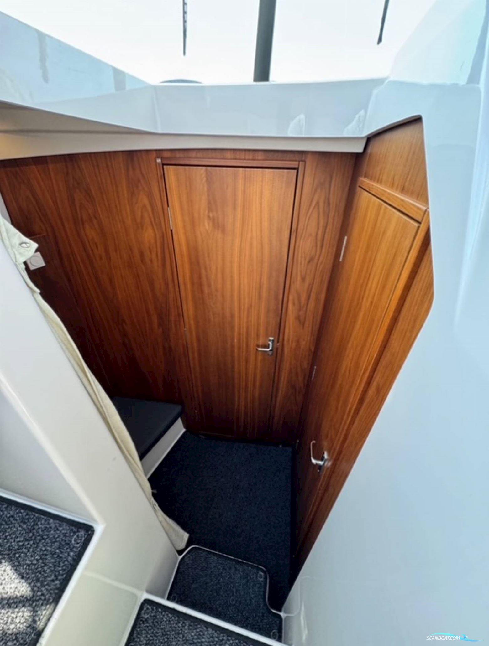 Finnmaster Pilot 8 - 2 X F200 Yamaha/Udstyr