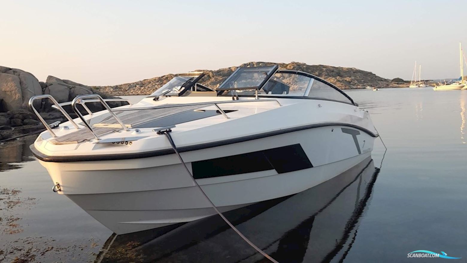 Finnmaster T7 Motorboten 2018, met Yamaha  F225 motor, Sweden