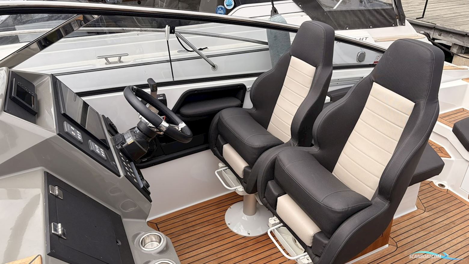 FINNMASTER T8