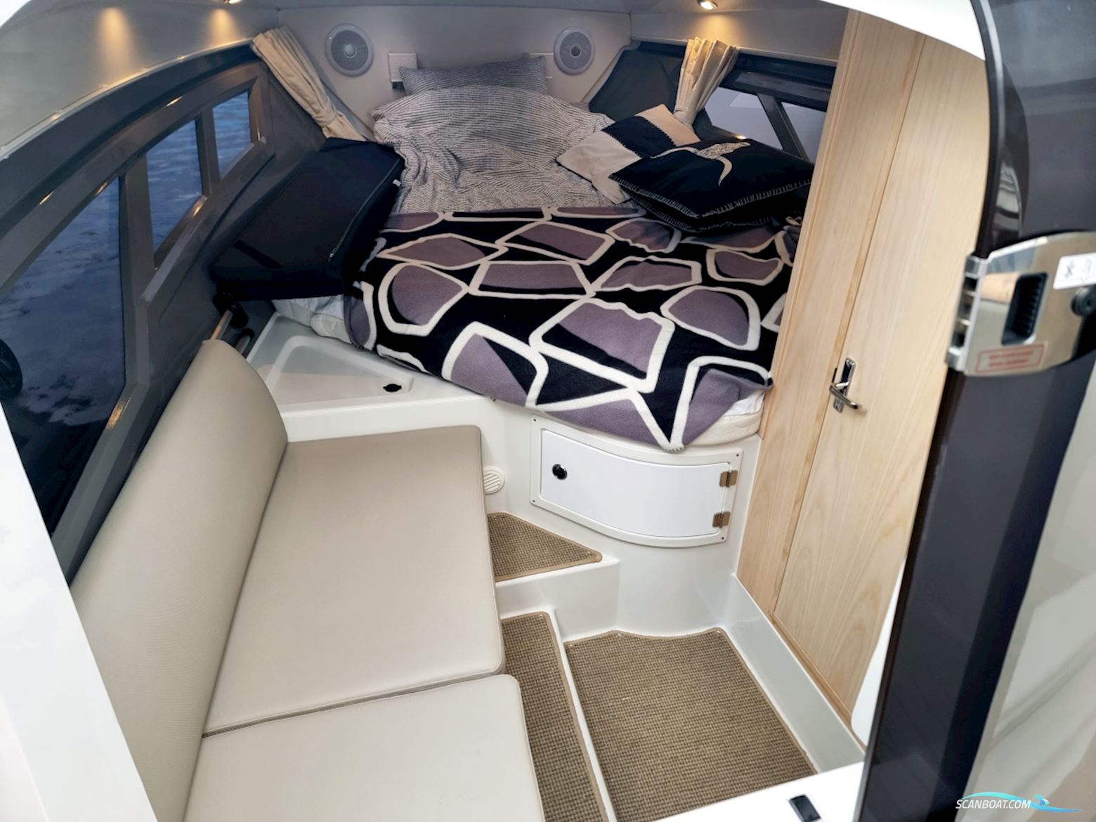 Finnmaster T8 Yamaha F300 XSB2 2022