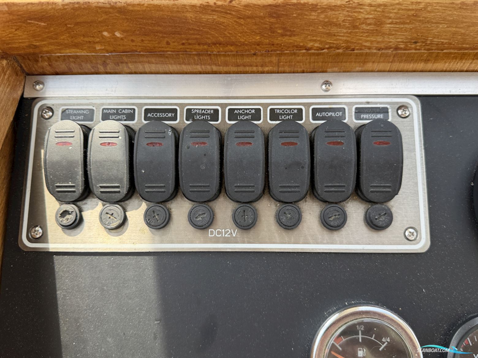 Fisher 30 MS