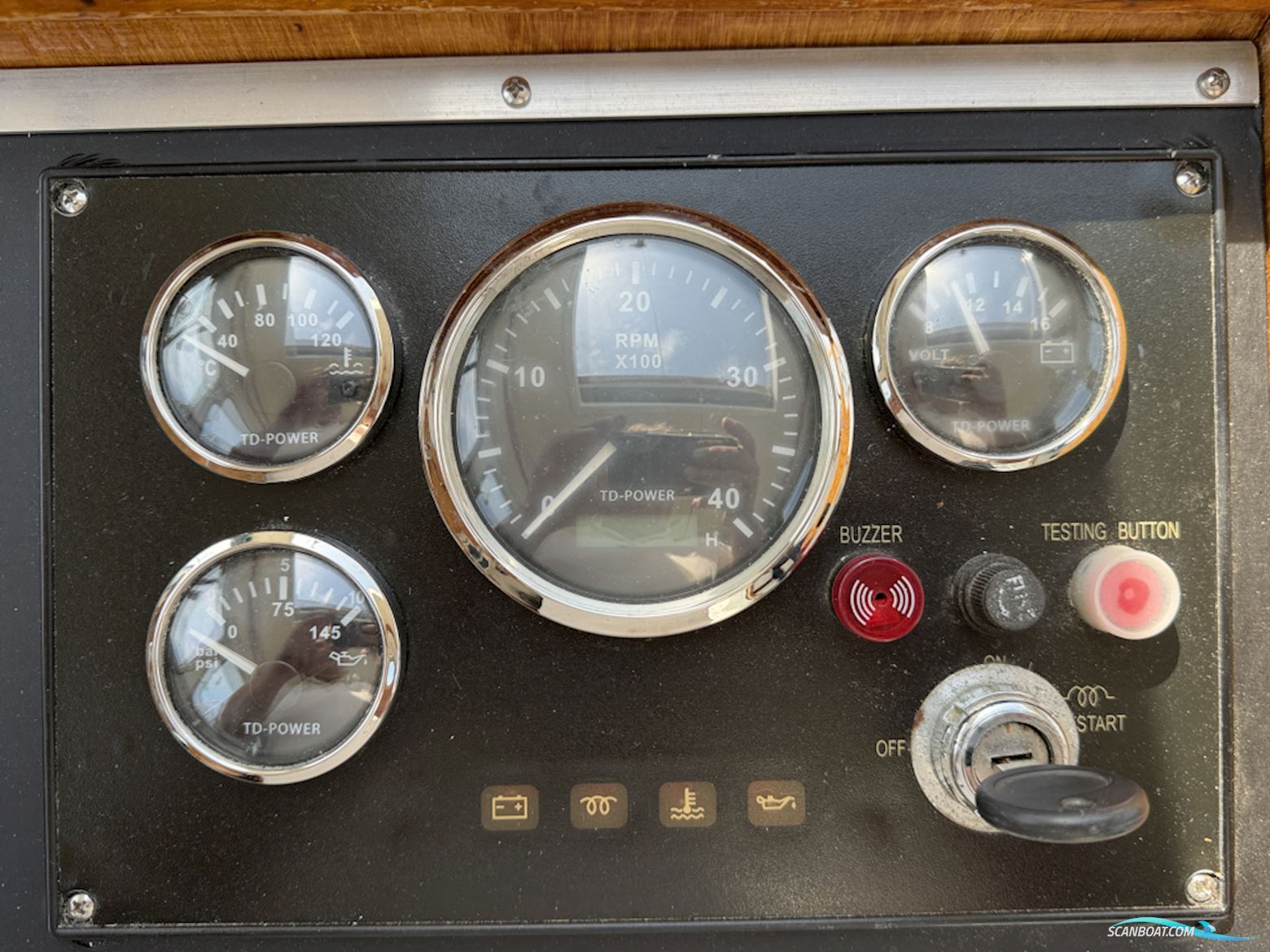 Fisher 30 MS