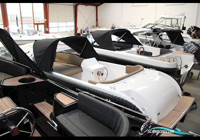 Fjordjollen 530 Classic Motorboten 2022, met Yamaha F9.9HES Vmax motor, Denemarken