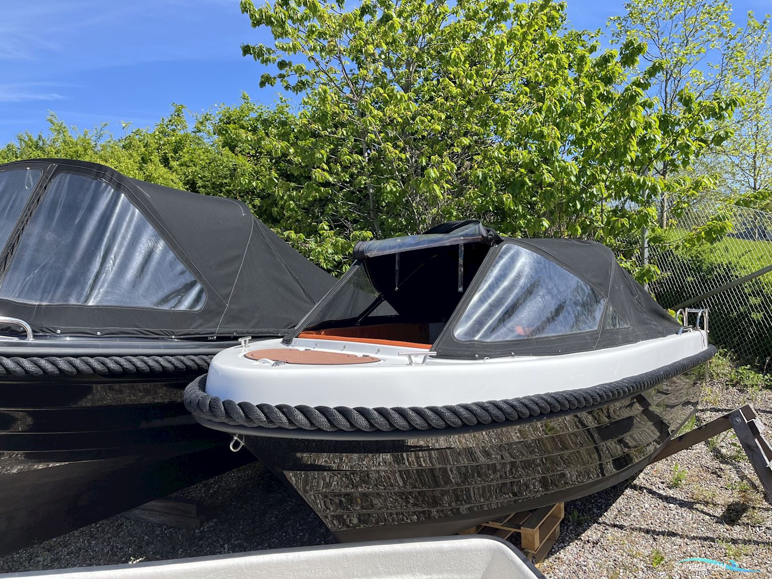 Fjordjollen 530 Classic Motorboten 2023, met Yamaha F9.9HES Vmax motor, Denemarken