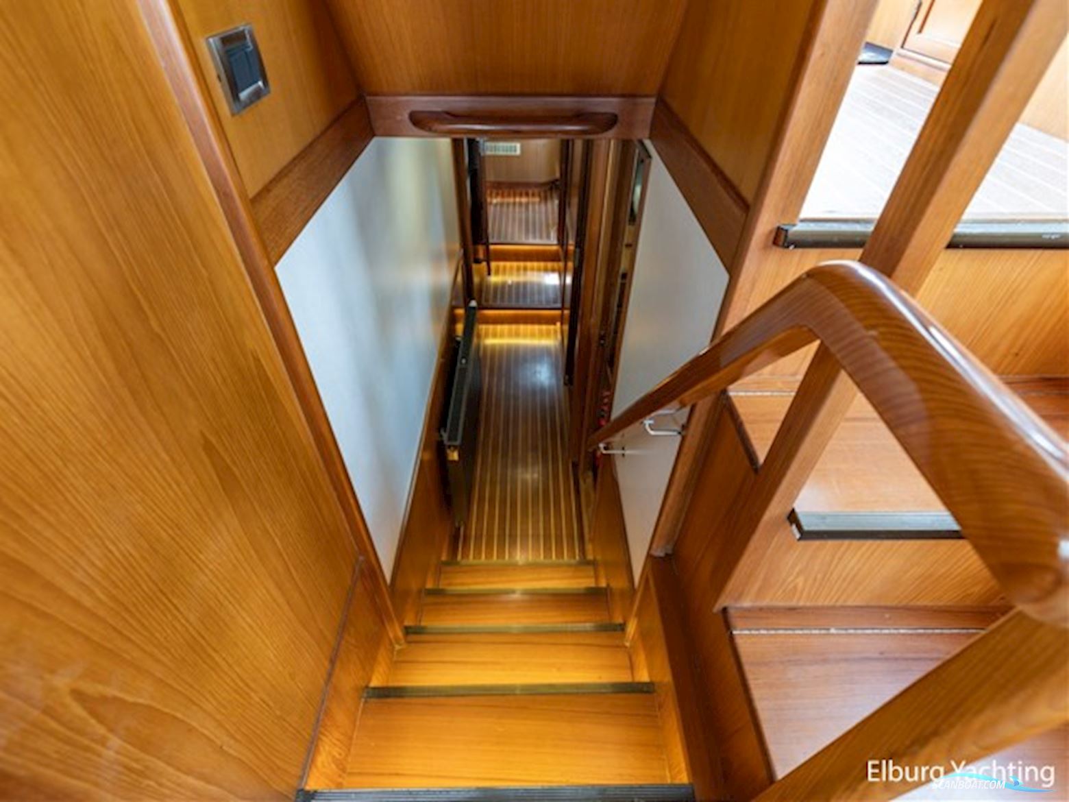 Fleming 55 - Portugese Brug