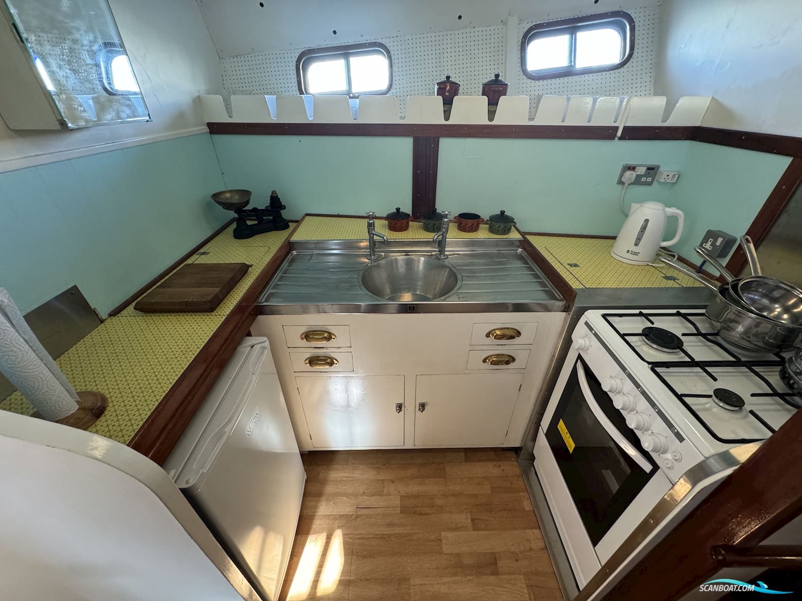 Fleur de Lys 50