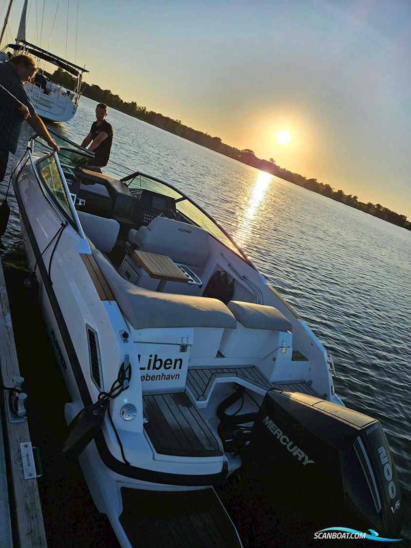 Flipper 700 DC