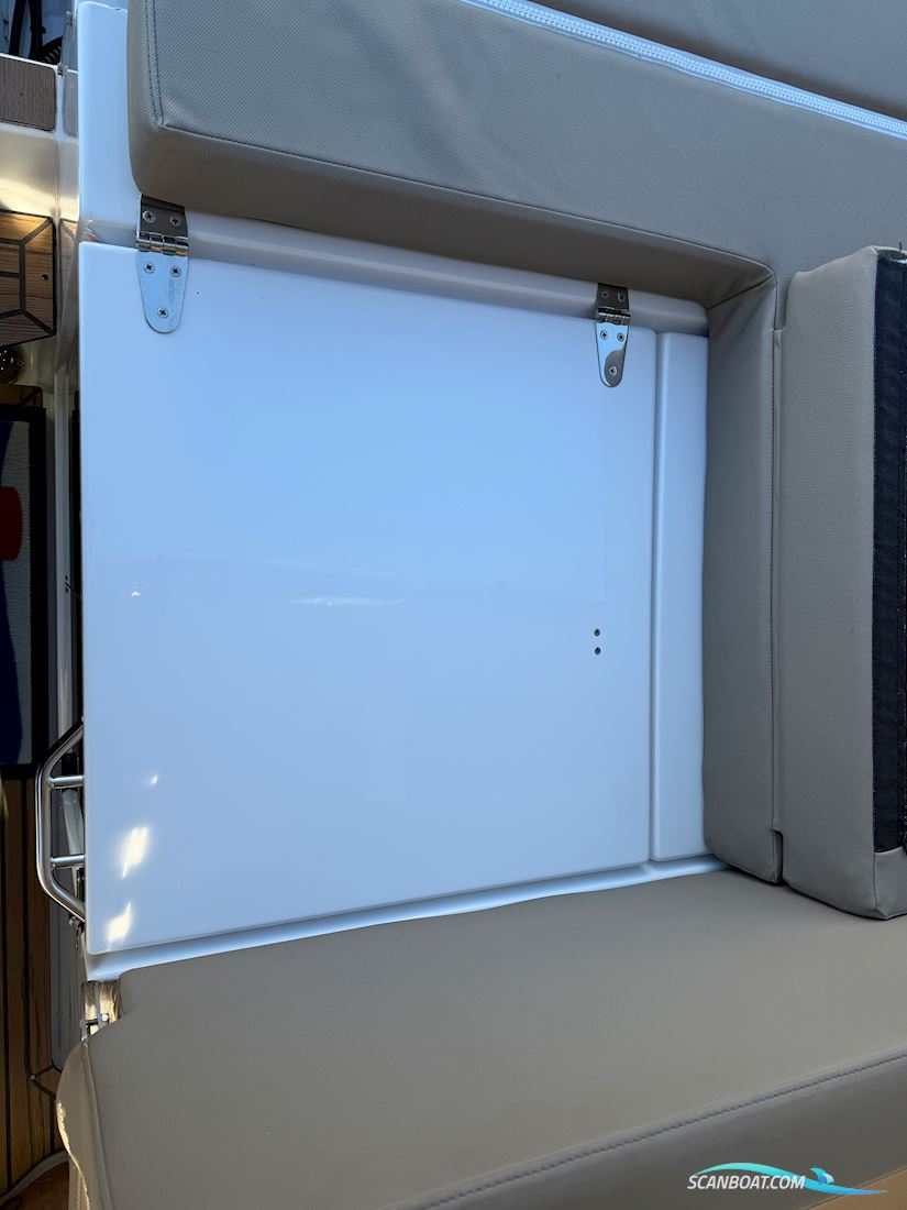 Flipper 900 ST 2x 200hk -2021
