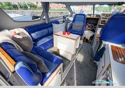 Flipper 909 Motorboten 1990, met Mercruiser MS230 motor, Sweden