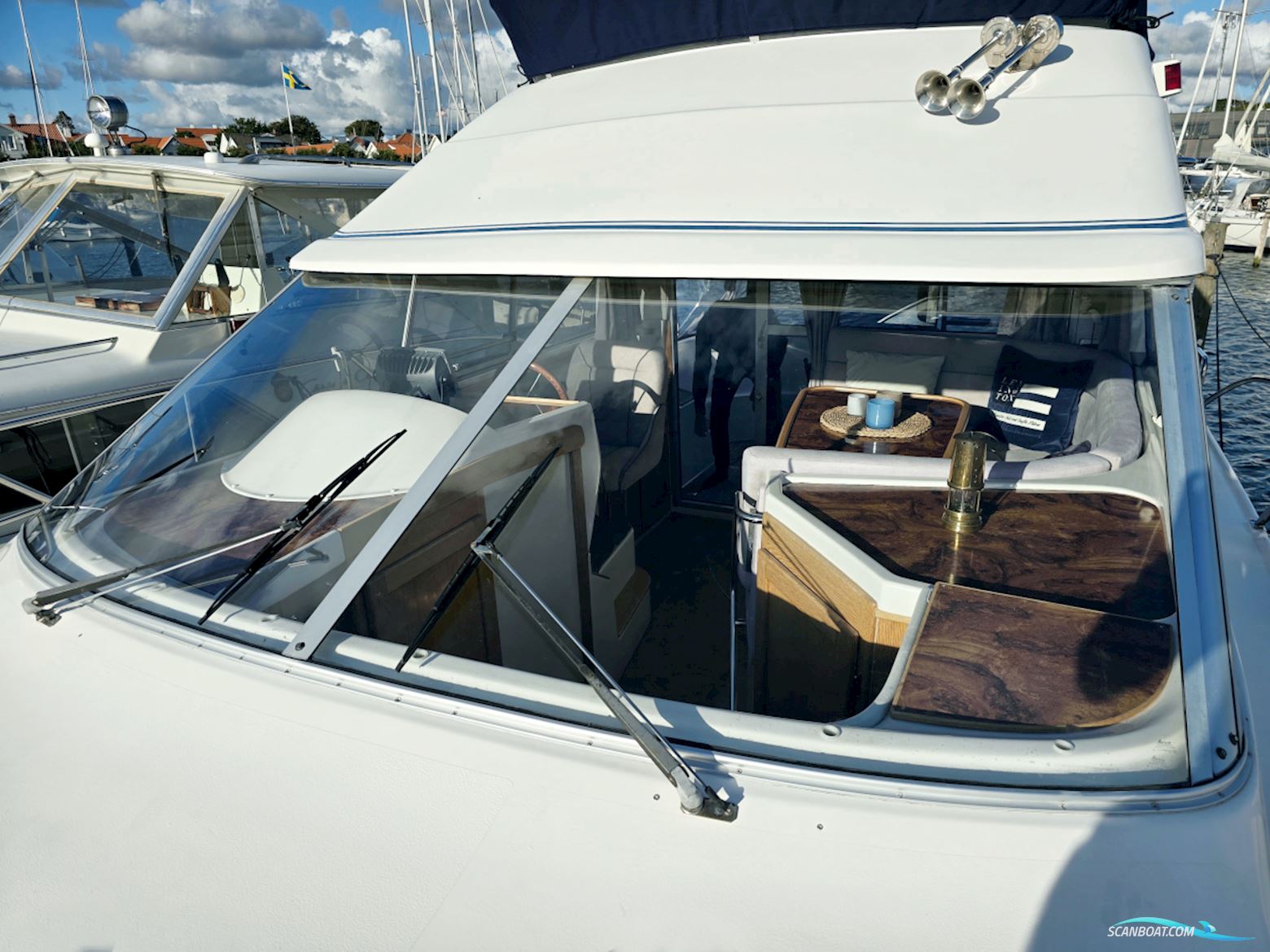 Forbina 10000 Volvo Penta KAD 300 EDC