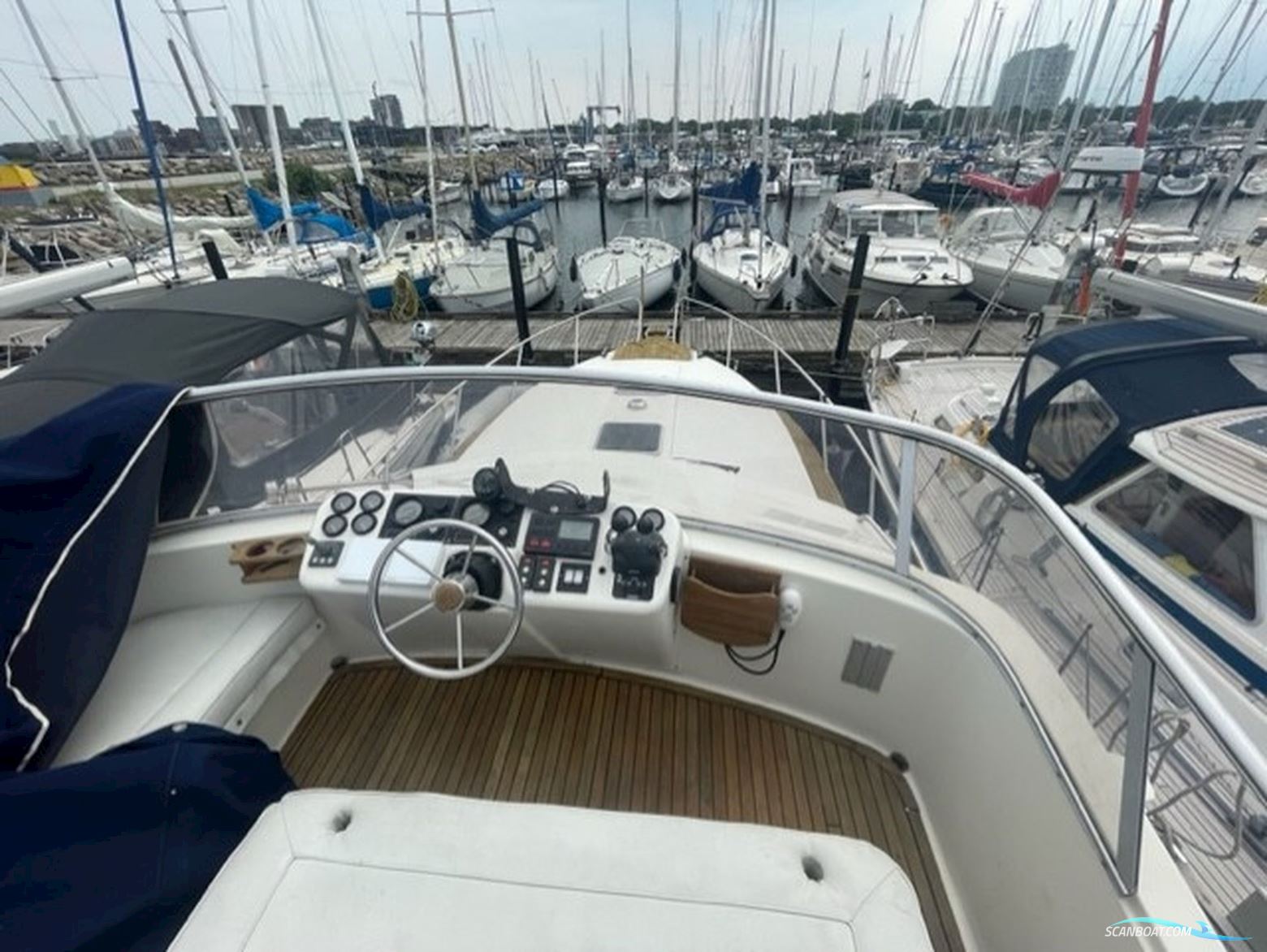 Forbina 11000 Flybridge Svenskbyggd kvalitetsbåt i toppskick