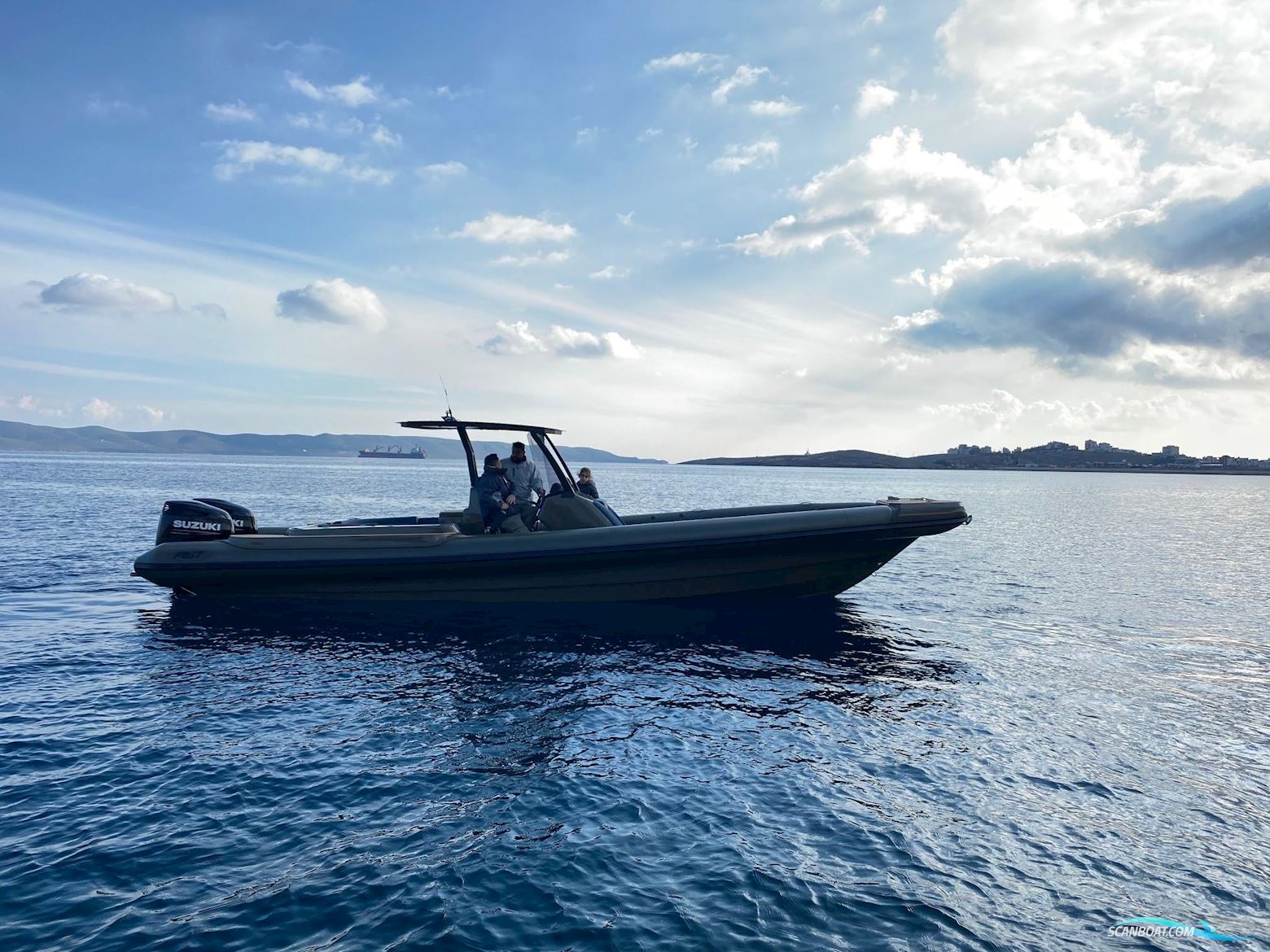 Fost Matrix 32 RIB Motorboten 2022, met Suzuki  motor, Griekenland