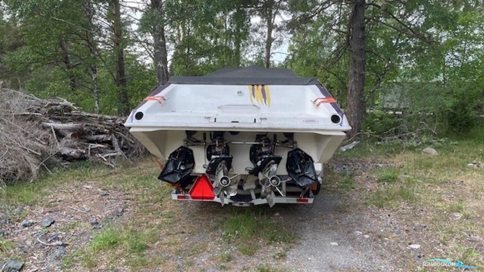 Fountain 42 Lightning