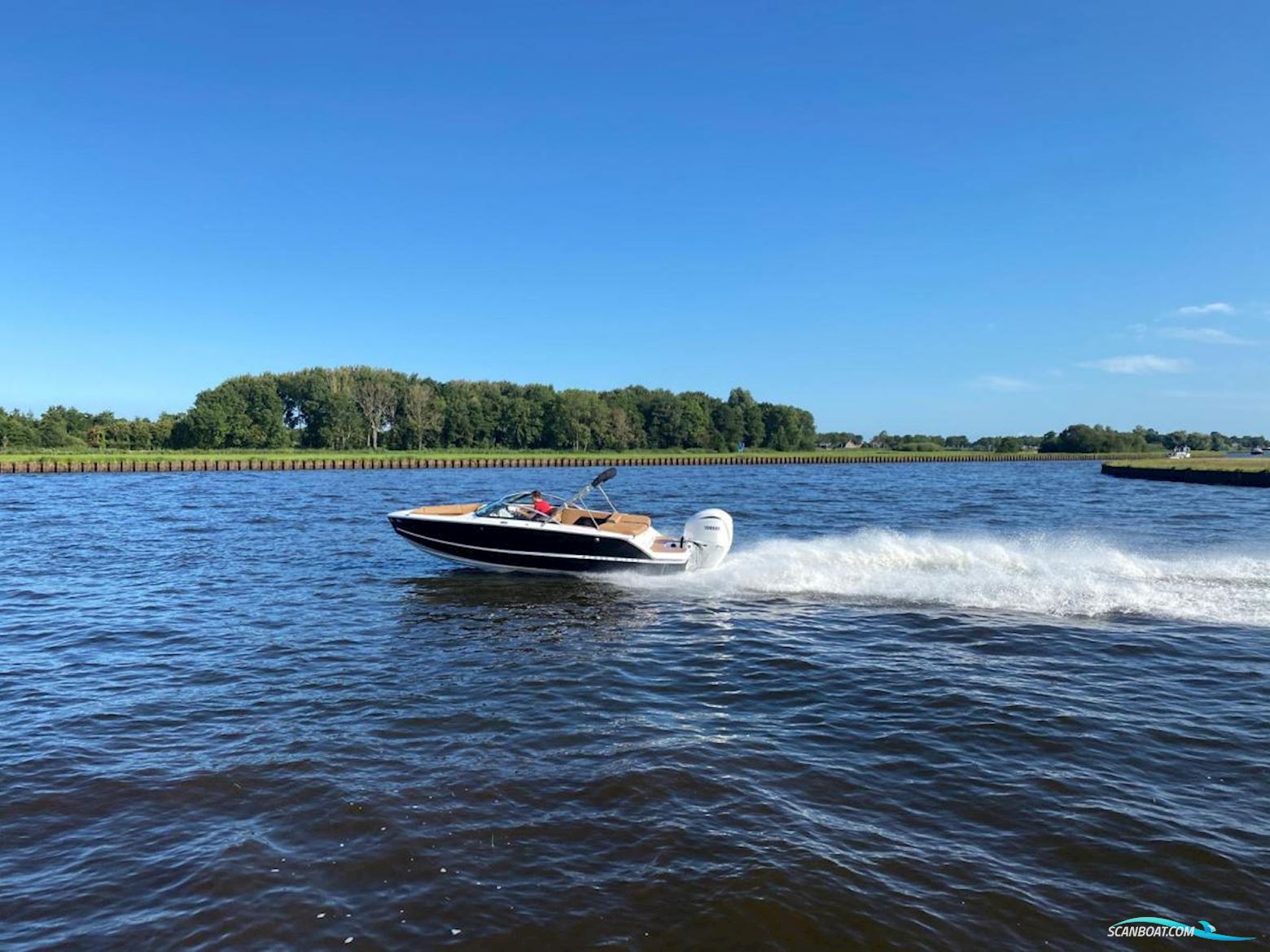 Four Winns  H2 BOWRIDER NEW DEMO