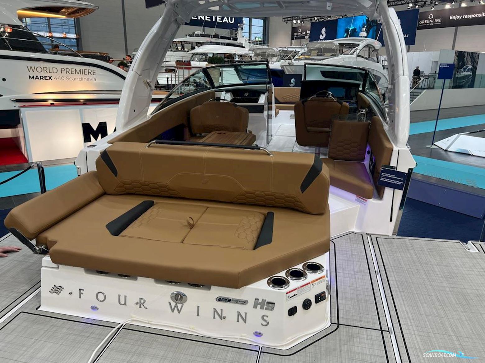 Four Winns  H9 Bowrider